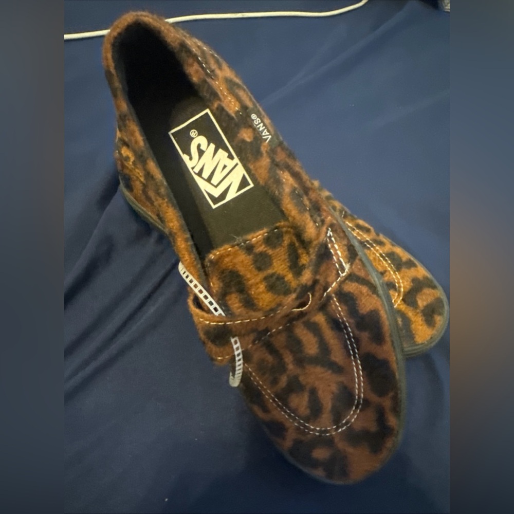 New VANS Style 53 Unisex Loafer Slip On Shoe - Leopard Print Sz 5.5 W/4M D1
